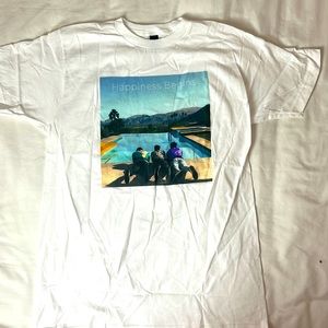 Brand new Jonas Brothers Happiness Begins Official Tour Tee Shirt 2019